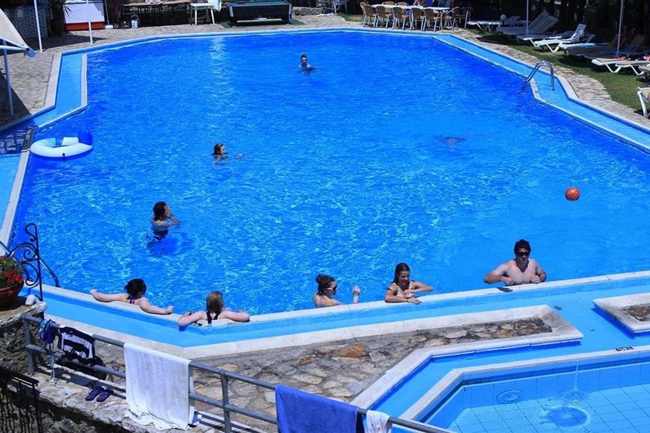 Corfu Village (Adults Only) Agios Ioannis Peristerion Dış mekan fotoğraf